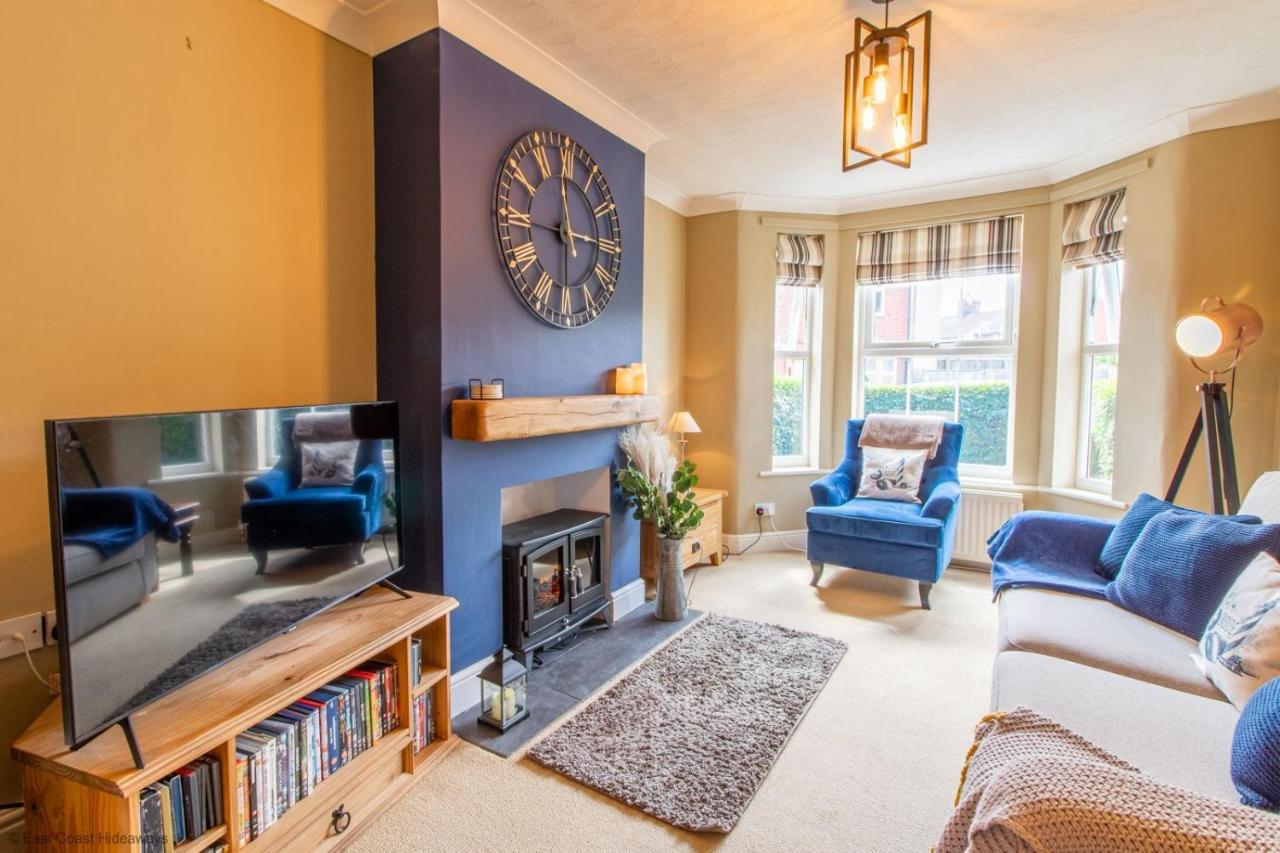 Modern Coastal Home Sleeping 5 - 2 Minute Walk To Pakefield Beach, Suffolk エクステリア 写真