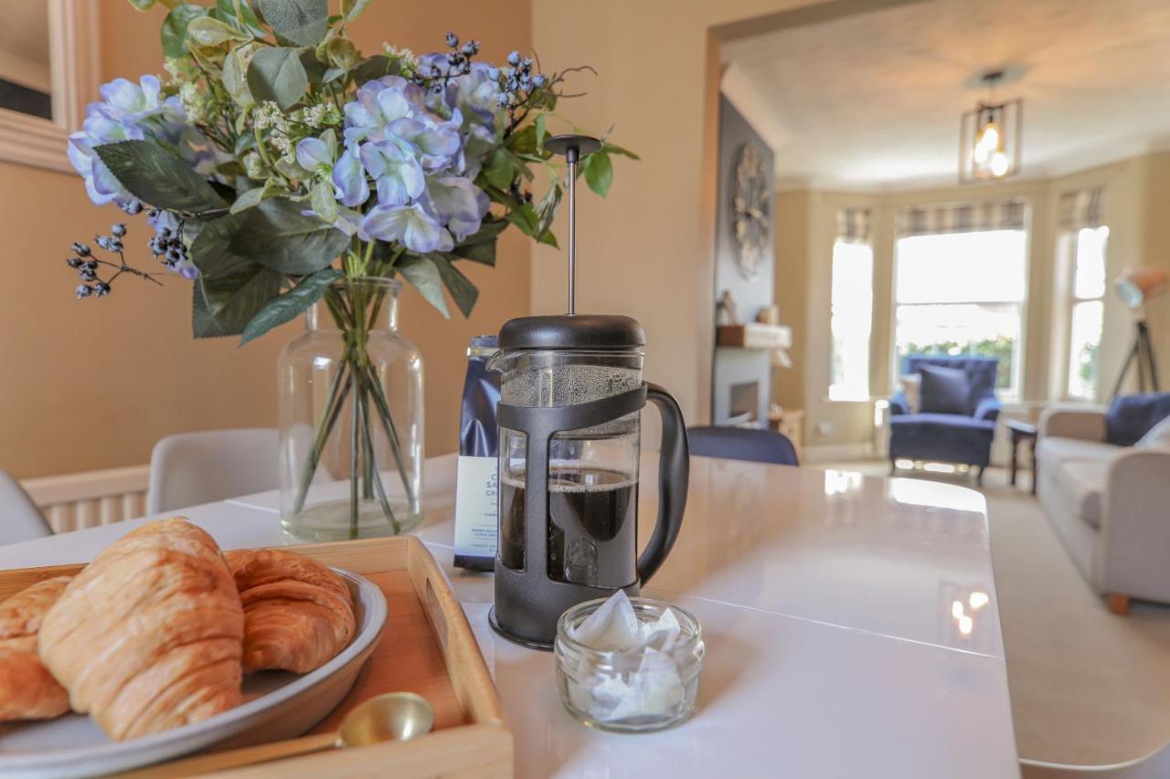 Modern Coastal Home Sleeping 5 - 2 Minute Walk To Pakefield Beach, Suffolk エクステリア 写真